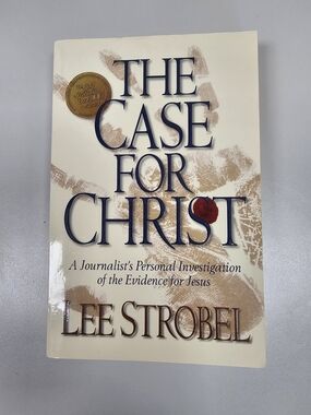 The Case for Christ by Lee Strobel - Cream Cover with Blue & Brown Accents